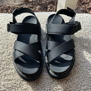 Dr Doc Marten Voss II Strappy Sandals EU41 US9